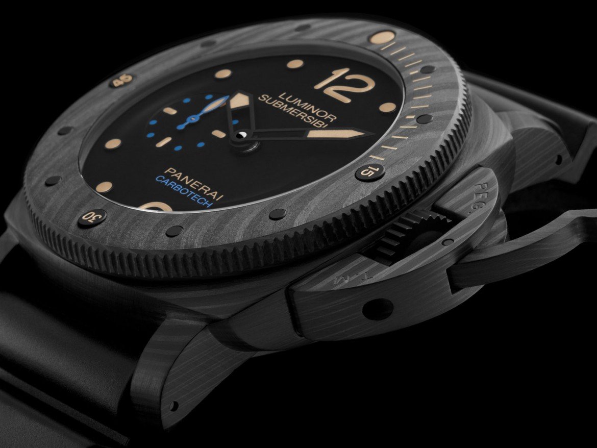 Panerai Luminor Submersible 1950 Carbotech 3 Days Automatic - 47 mm.