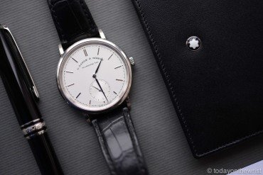 A. Lange & Söhne Saxonia Automatic White gold