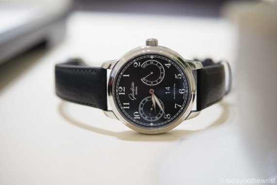 Glashütte Original Senator Observer с черным циферблатом