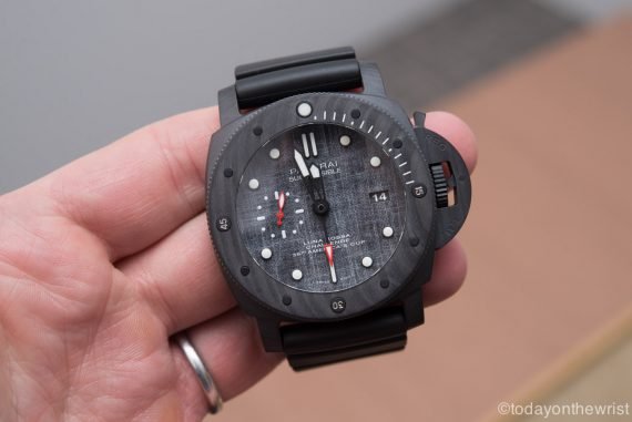 Panerai Submersible Luna Rossa