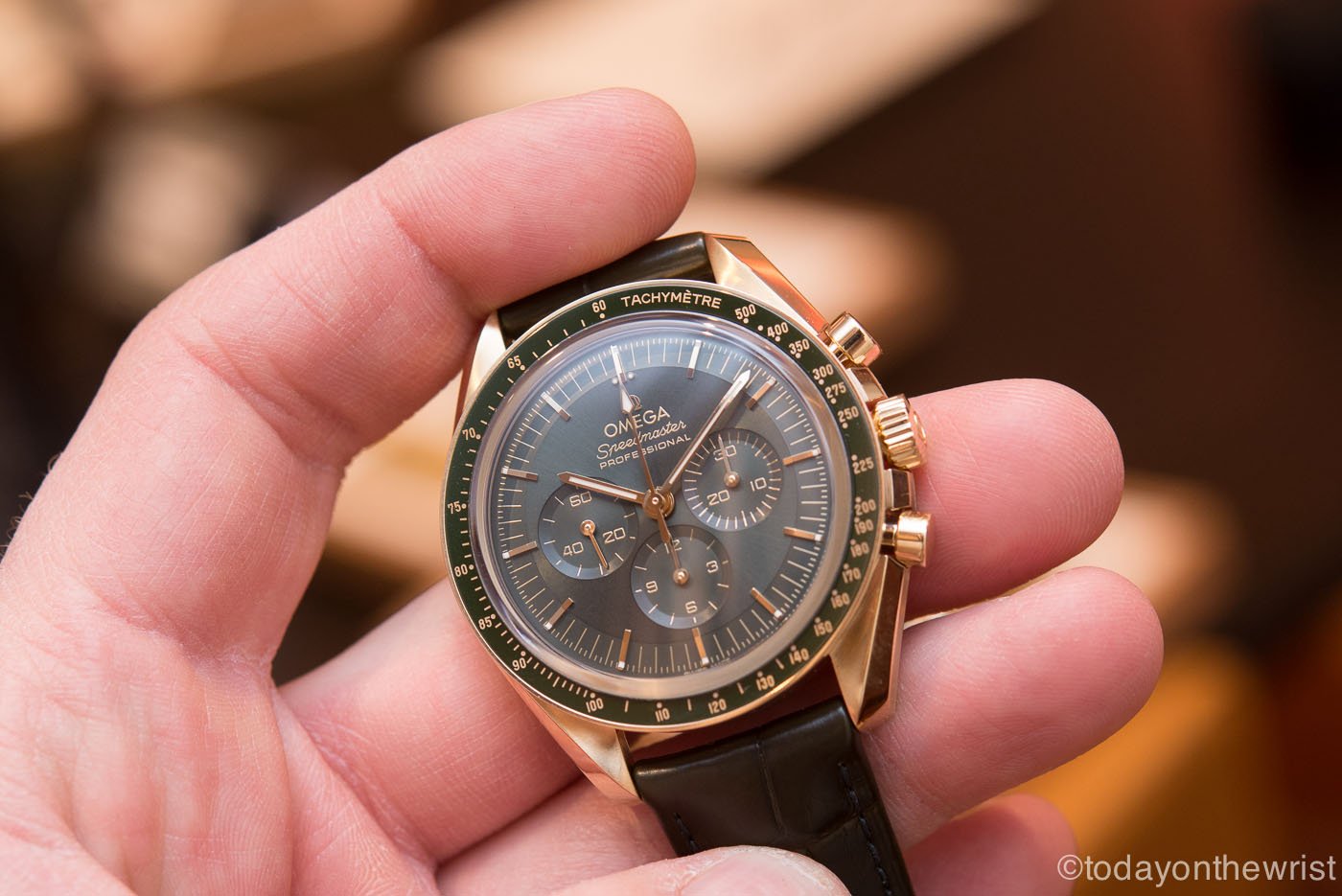 Omega Speedmaster Moonwatch Moonshine Gold