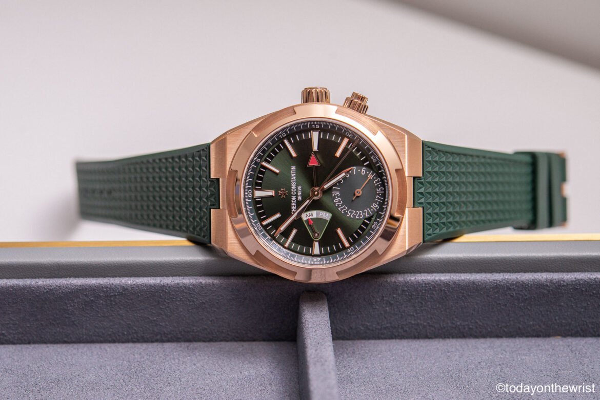 Vacheron Constantin Overseas Dual Time in pink gold and green dial