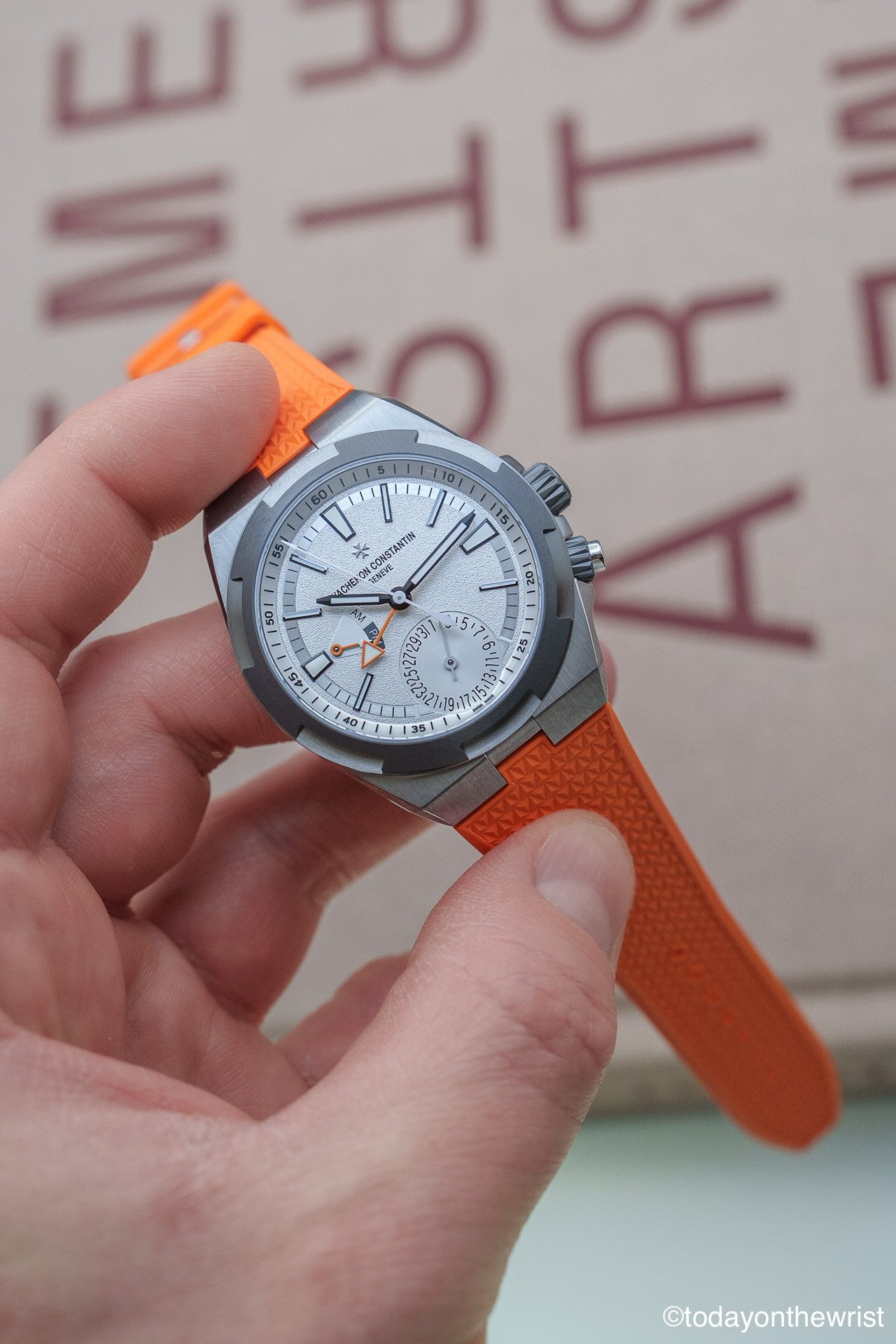 Vacheron Constantin Overseas Dual Time Cardinal Points North with a white dial
