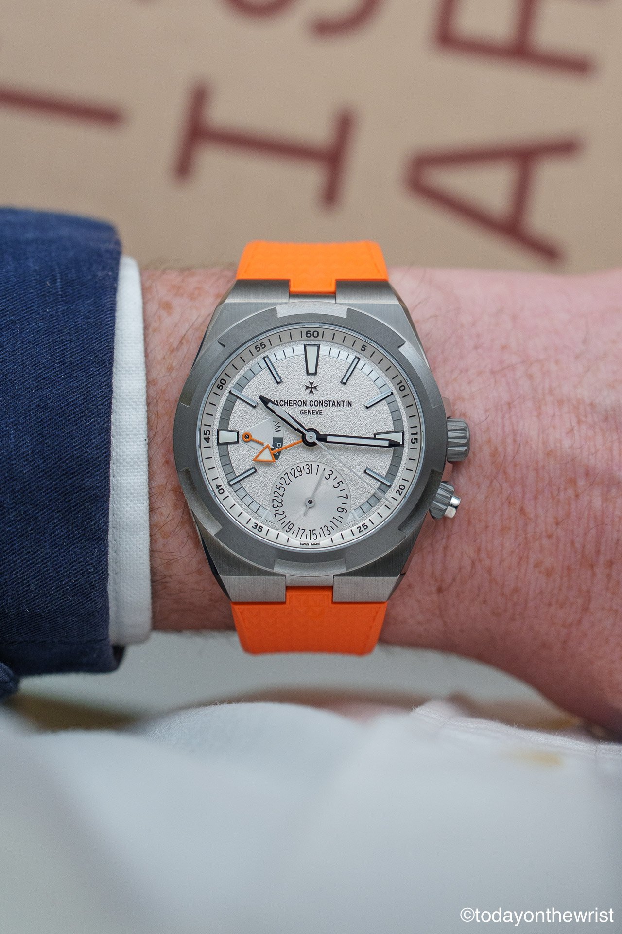 Vacheron Constantin Overseas Dual Time Cardinal Points North with a white dial on the wrist